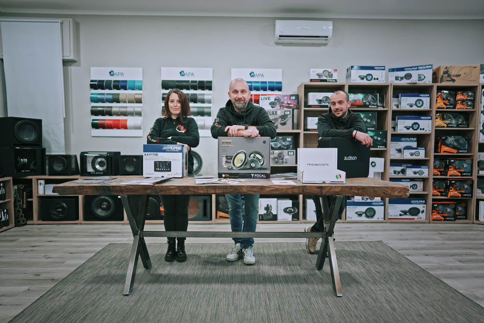 FOTO 2 COLORATE00090223