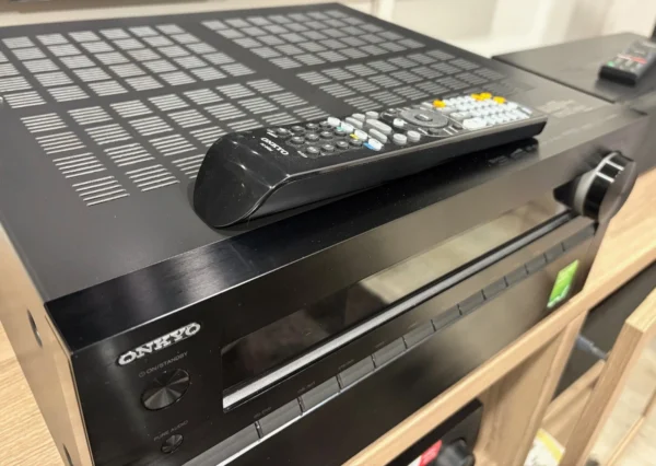 Onkyo Tx-NR818 Amplificatore 7.2 CH, 180Wx7 - usato  perfettamente funzionante  compreso di telecomando - immagine 3